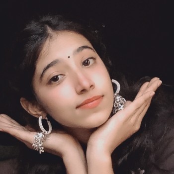 Nargis khan